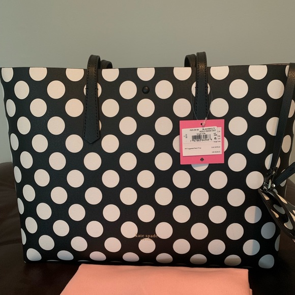 Kate Spade never been used All Day Leather Tote. - Picture 3 of 5